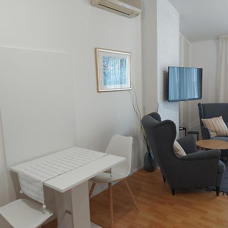 Apartments Fantasia Пула Екстер'єр фото