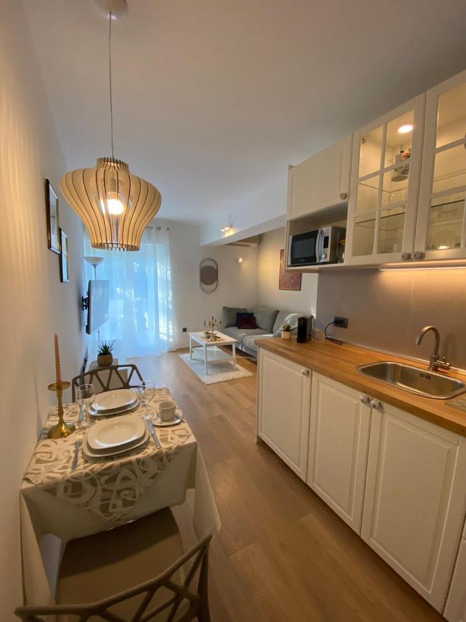 Apartments Fantasia Пула Екстер'єр фото