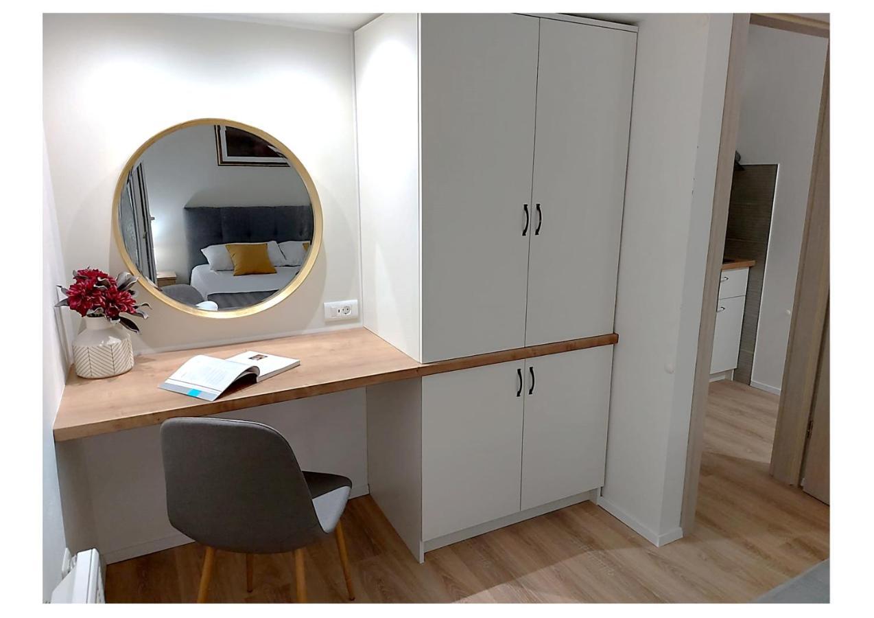 Apartments Fantasia Пула Екстер'єр фото